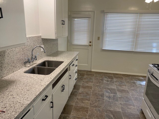 Newly Renovated Kitchen - 636 S Lake St