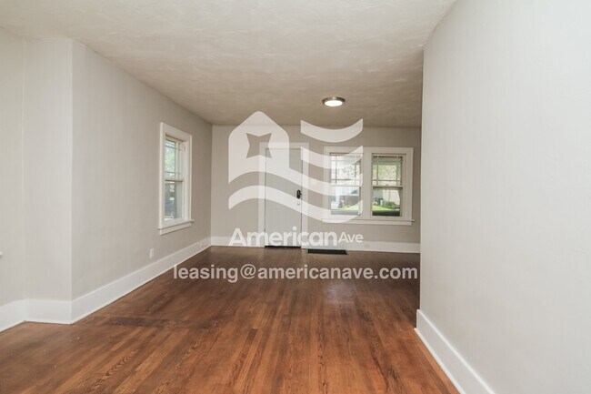 Foto del edificio - 1115 Clover St