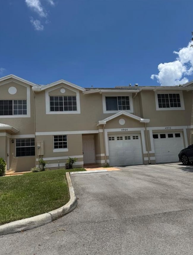 Photo - 4964 SW 122nd Terrace Townhome