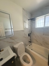 Building Photo - 1631 NW 114th St