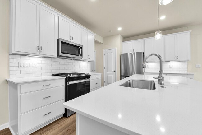 Foto del edificio - 104 Addison Cir