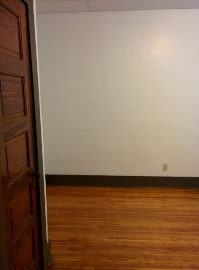 Foto del edificio - 1209 Genesee St