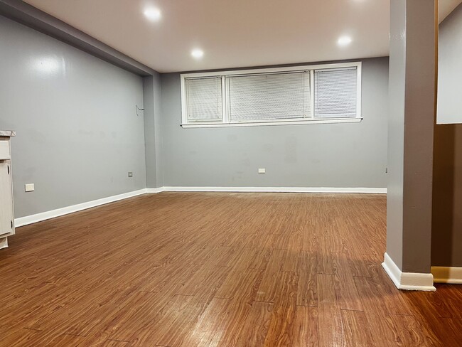 Foto del edificio - 2926 N Monitor Ave