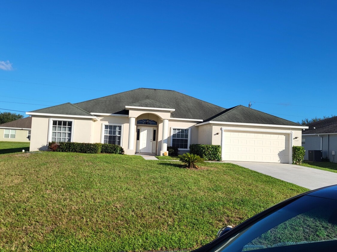 Foto del edificio - 4209 SW Whitebread Rd