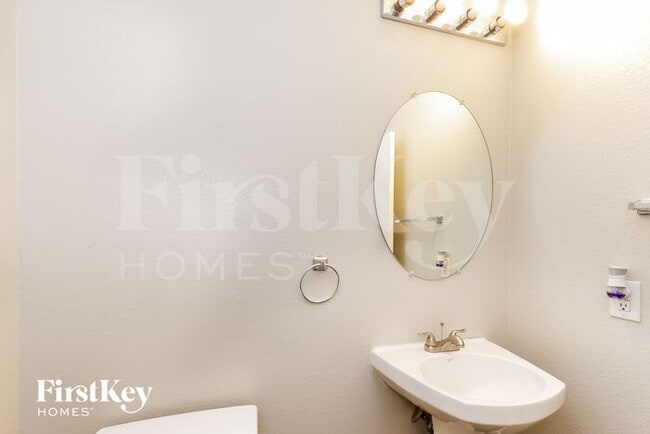 Building Photo - 5935 Moondance Ct