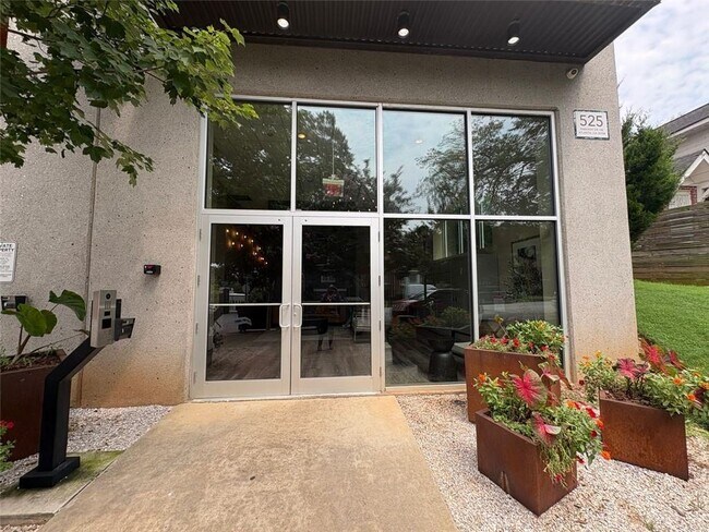 Foto del edificio - 525 Parkway Dr