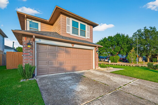 Building Photo - 16302 N Glade Dr