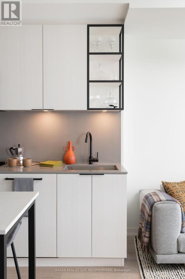 Photo du bâtiment - 740-740 Dupont St