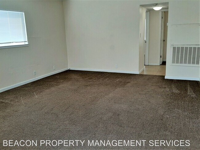 Building Photo - 416 Locust St