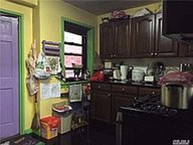 Foto del edificio - 5710 Junction Blvd