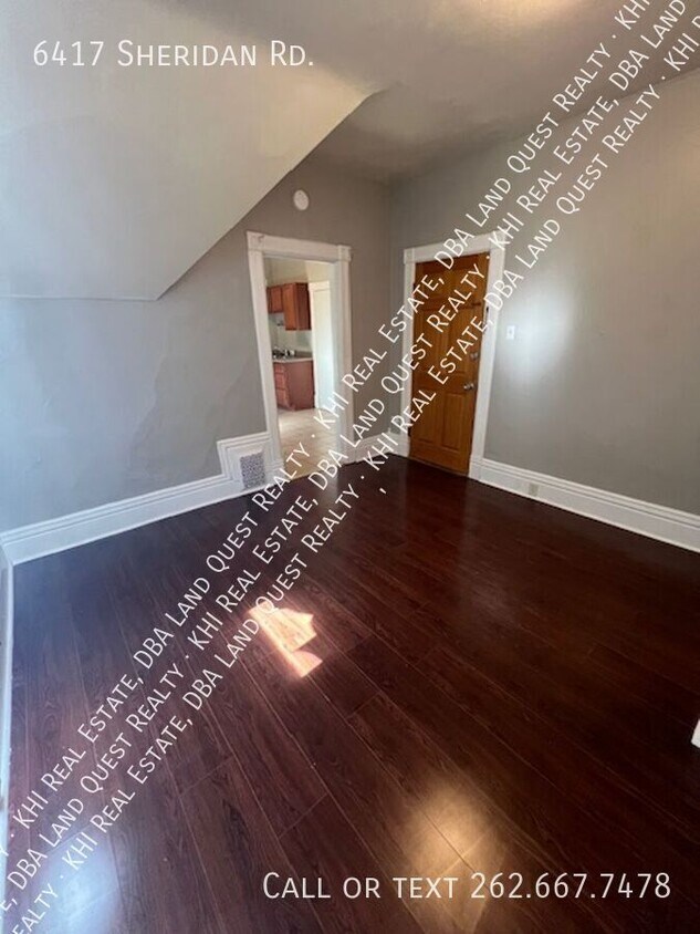 Foto principal - 6417 Sheridan Rd