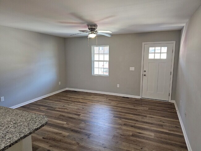 Foto del edificio - Brick Duplex for Rent Just Minutes from Lincolnton!