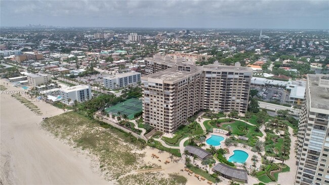 Building Photo - 4900 N Ocean Blvd