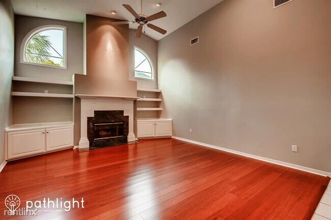 Building Photo - 4 br, 3 bath House - 1929 Ayrshier Place