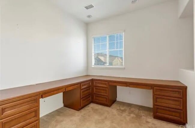 Building Photo - 36395 Pistachio Dr