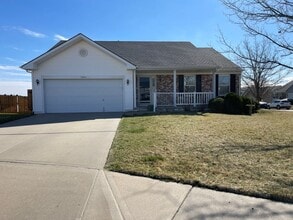 Building Photo - 13606 S 29th Cir