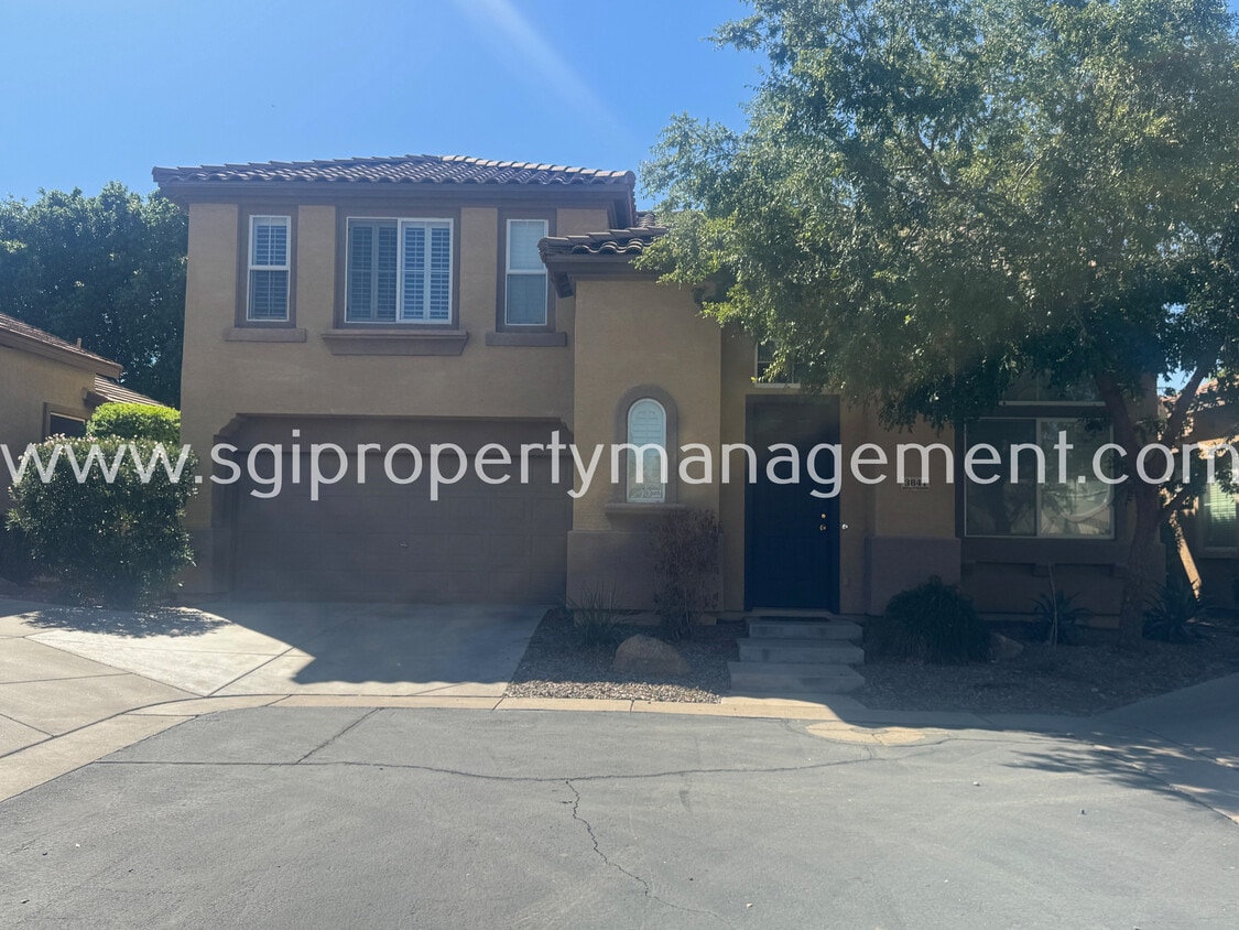 Photo - 3841 E Minton St-