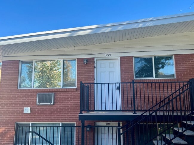 Photo - Remodeled unit in Millcreek Apartment