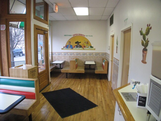 Fotografía del edificio - 2557 N Halsted