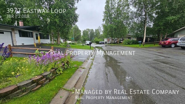 Building Photo - 3977 Eastway Loop