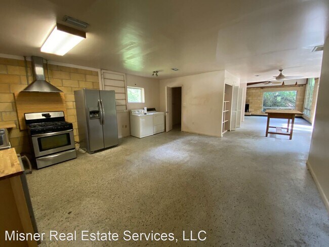 Building Photo - 4 br, 3 bath House - 1073 SW 11th Ave