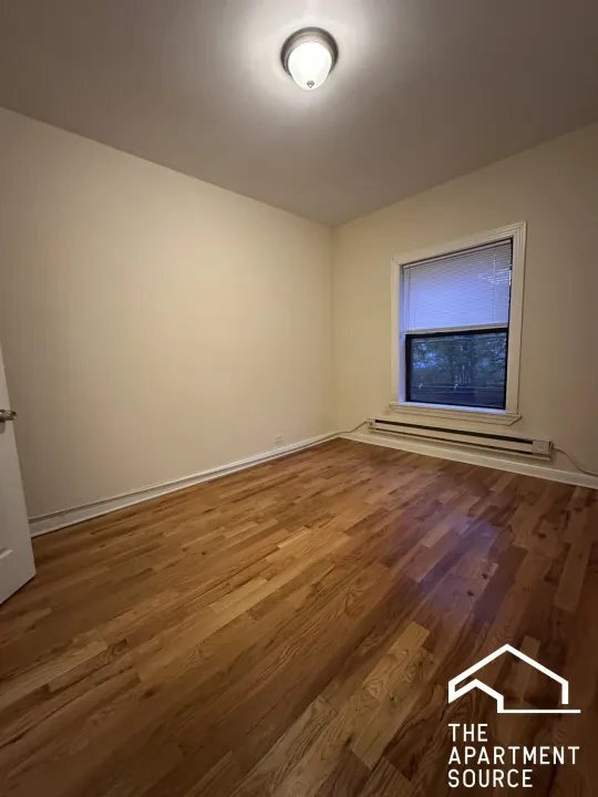 Foto del edificio - 1319 Oak Ave