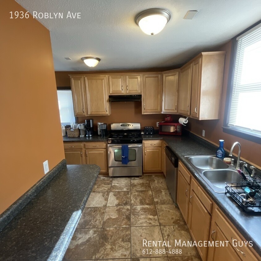 Foto principal - 1936 Roblyn Ave