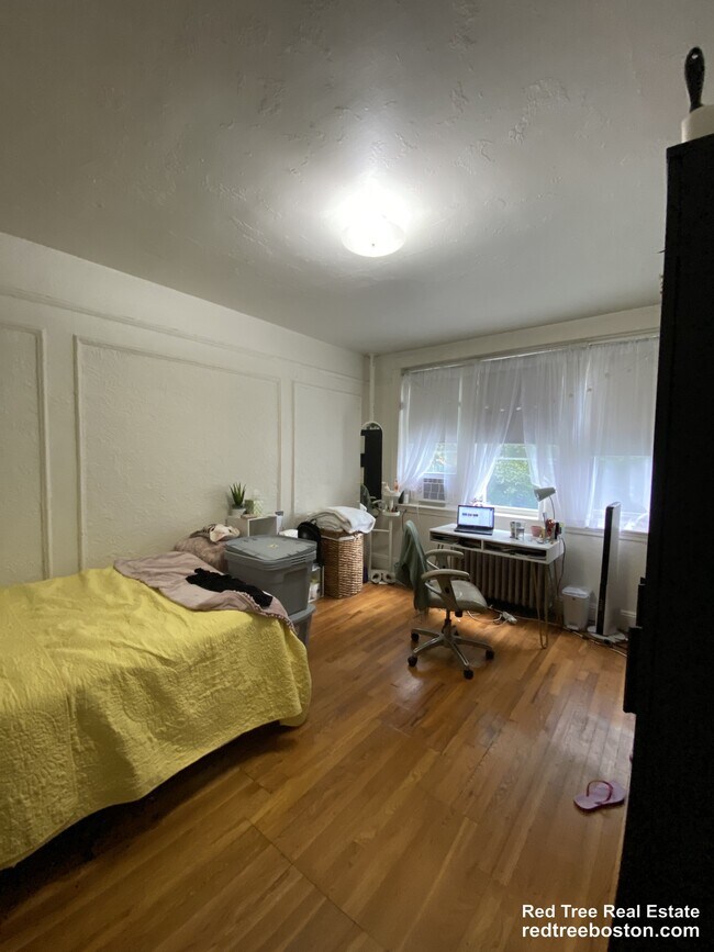 Photo - 1687 Commonwealth Ave Apartment