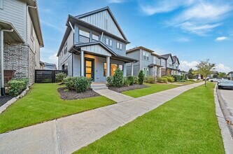 Building Photo - 18619 Admiration Dr