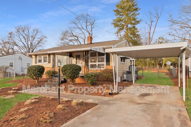 Foto del edificio - 23 Brownwood Dr