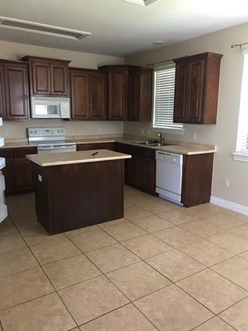 Building Photo - 2319 Independence Blvd