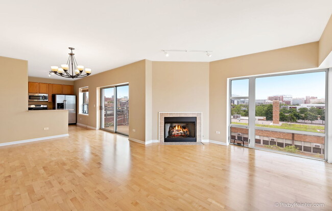 Building Photo - 100 N Hermitage Ave