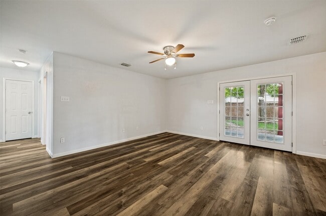 Building Photo - 8547 Preston Trace Blvd