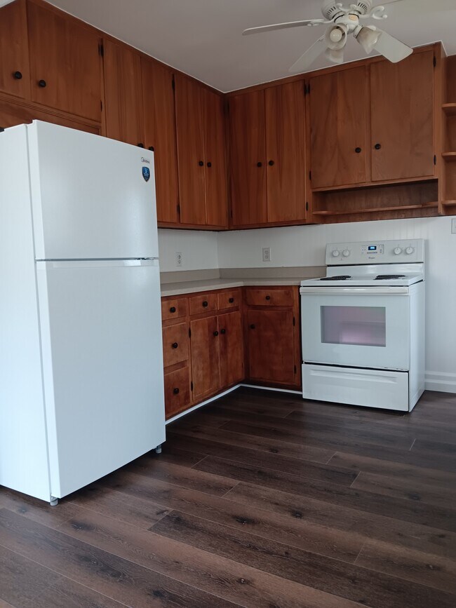 Cocina - 1747 Monroe Ave