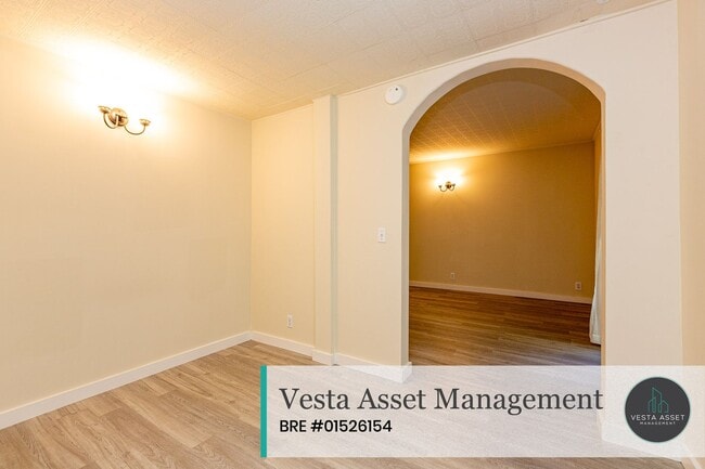 Photo - 1938-1940 Jefferson St Apartment