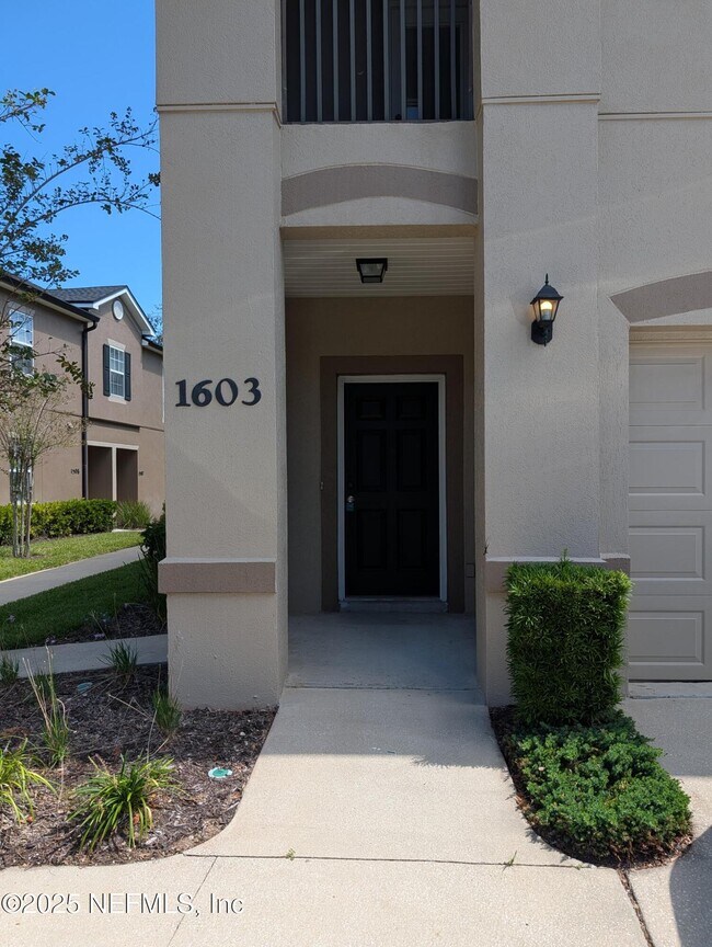 Building Photo - 12301 Kernan Forest Blvd