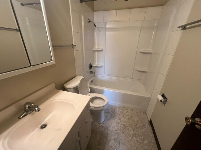 Foto del edificio - 2217 8th Ave