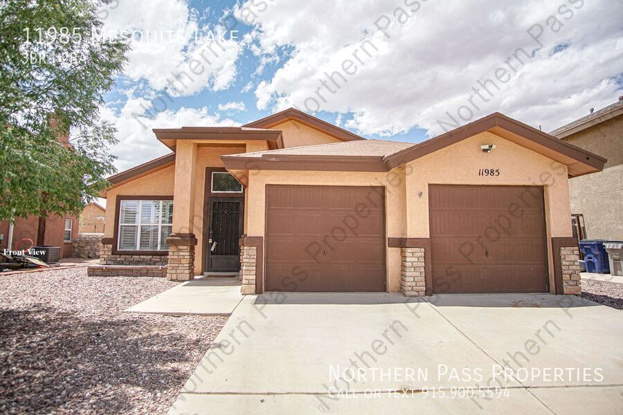 Primary Photo - 11985 Mesquite Lake Ln