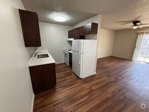 Building Photo - 4016 N Meridian Ave