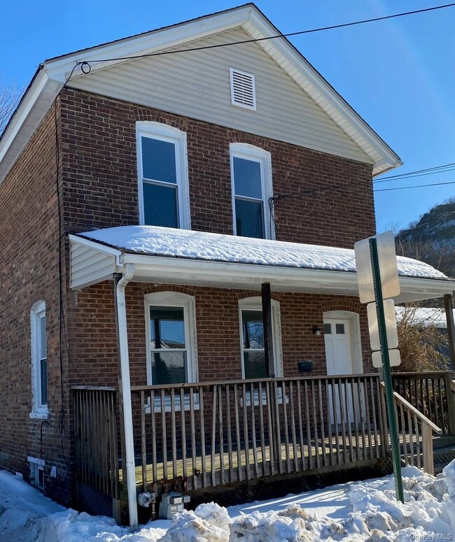 Building Photo - 6 Tor Ave