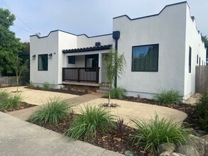 Building Photo - 260 South St