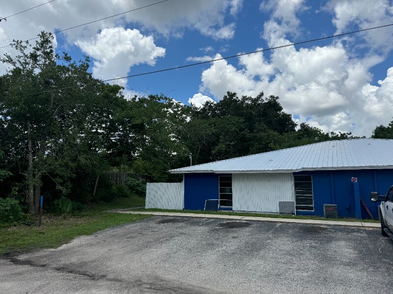 3050 SE 53rd Ct Unit A, Ocala, FL 34480 Room for Rent in Ocala, FL