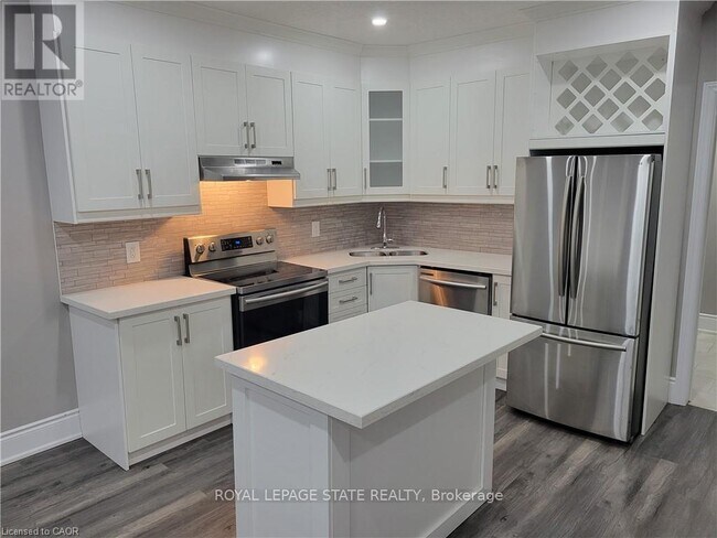 Photo du bâtiment - 27 Belmont Ave