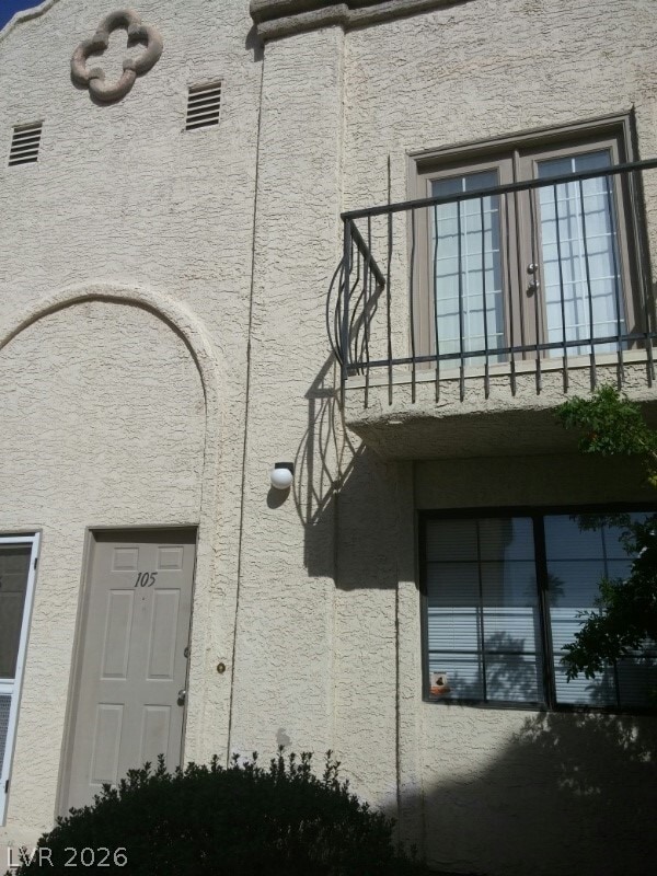 Building Photo - 7030 Burcot Ave