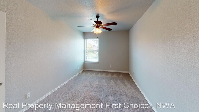Foto del edificio - 3 br, 2.5 bath House - 2705 W Shasta Road