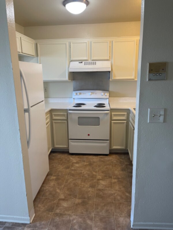 Foto principal - 344 S Willie James Jones Ave