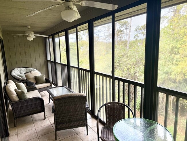 Foto del edificio - 26 Talavera Ct