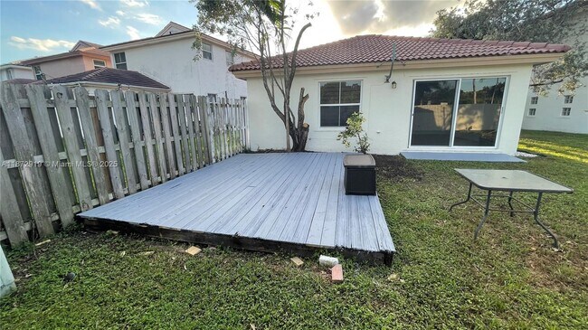 Foto del edificio - 6952 SW 148 Ln