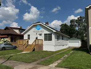 Building Photo - 7435 Jackson Ave