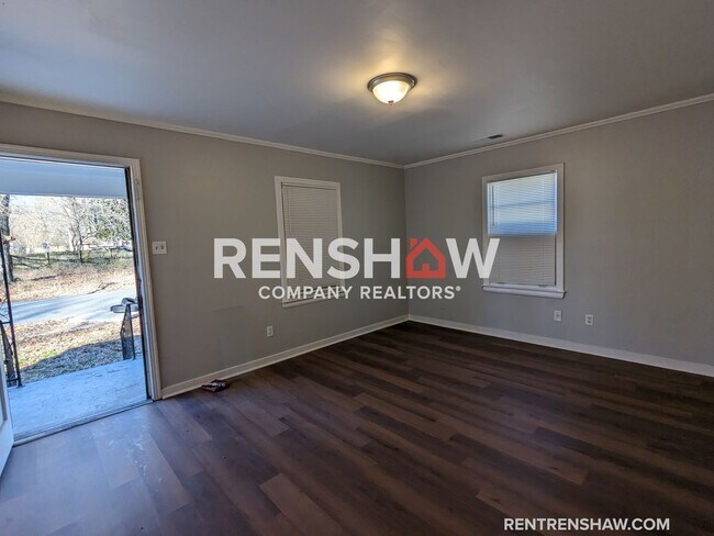 Foto del edificio - Renovated Property - 2 Bed / 1 Bath - with...